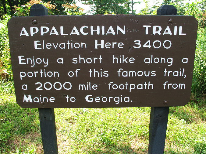  !…      2000  (3200 )… •
Shenandoah, Virginia