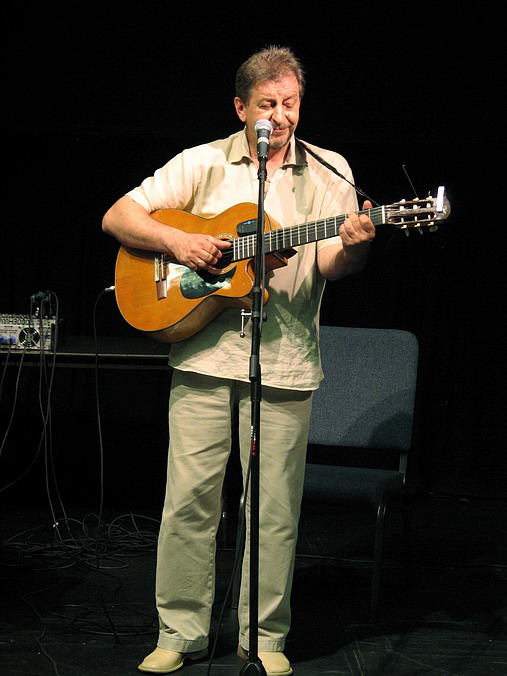     – , 8  2006 .