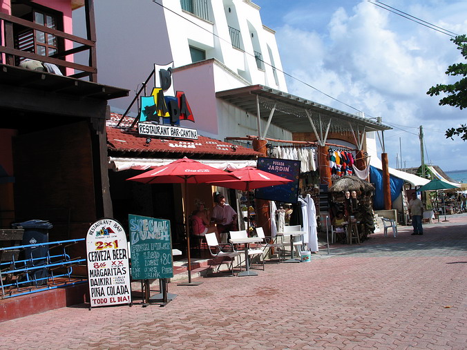 Playa del Carmen. Незатейливо, но с душой…