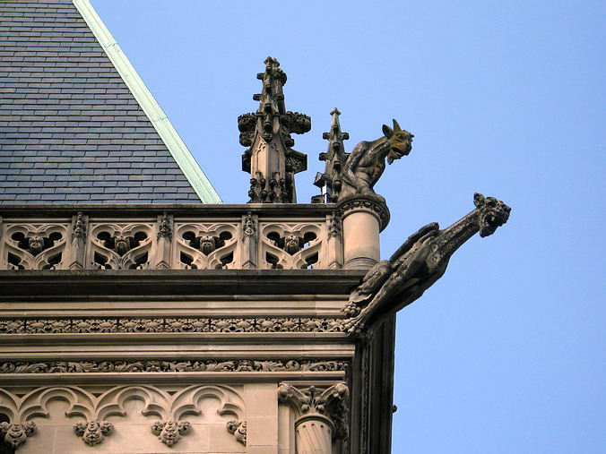 -   …
 . ,   •
Biltmore Estate. Asheville, North Carolina
