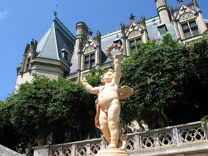  . ,   •
Biltmore Estate. Asheville, North Carolina