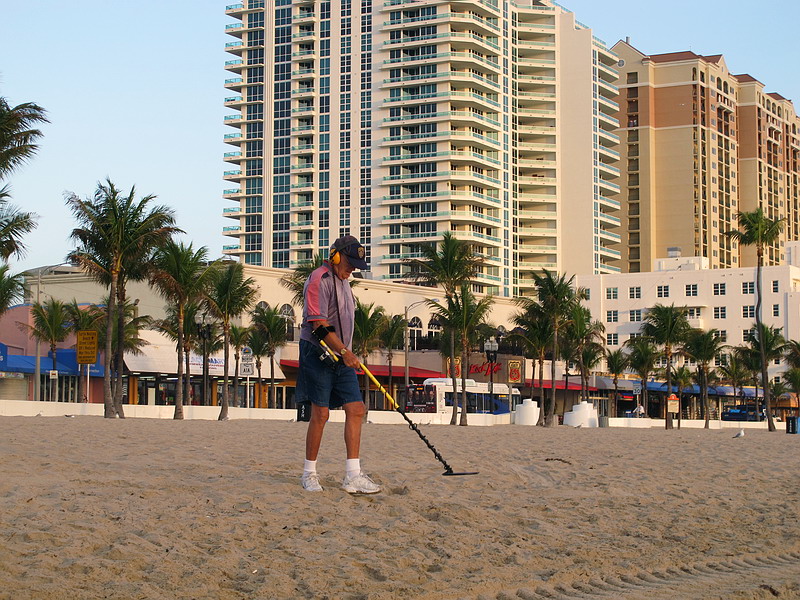        --…
•  ,  • Fort Lauderdale, Florida