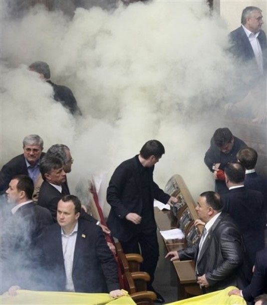,  , 27 , 2010 .
        …