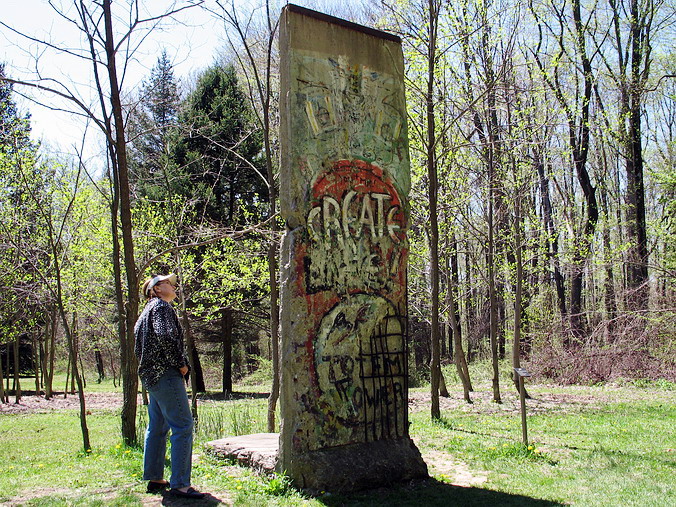   …  … • Kentuck Knob, Pennsylvania